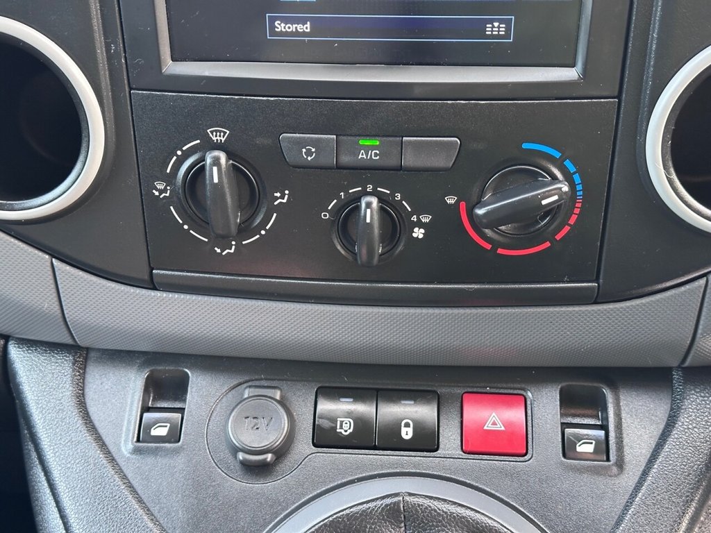 Used Peugeot Partner 2017 for sale - 76910200: Photo 31