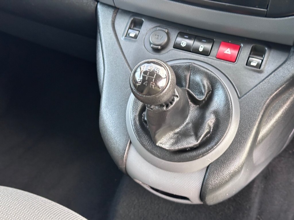 Used Peugeot Partner 2017 for sale - 76910200: Photo 32