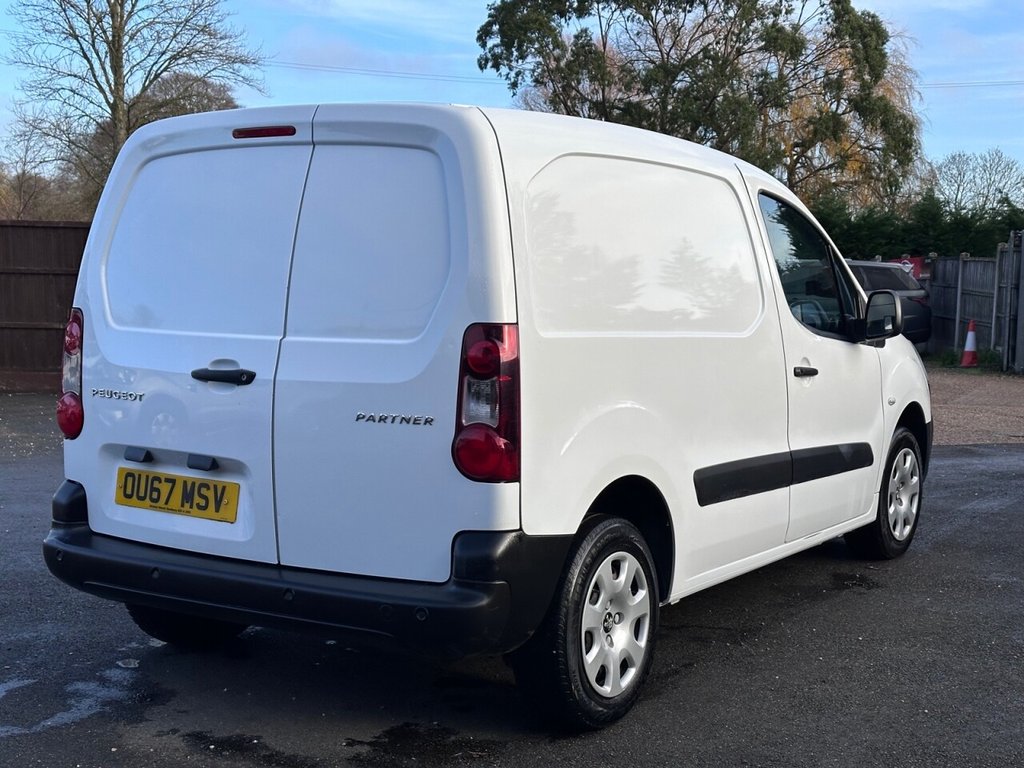 Used Peugeot Partner 2017 for sale - 76910200: Photo 6