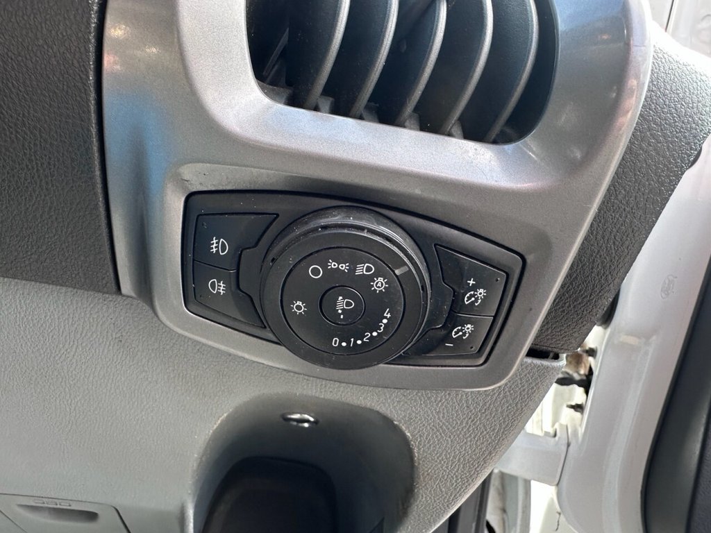 Used Ford Transit Custom 2018 for sale - 78083297: Photo 34