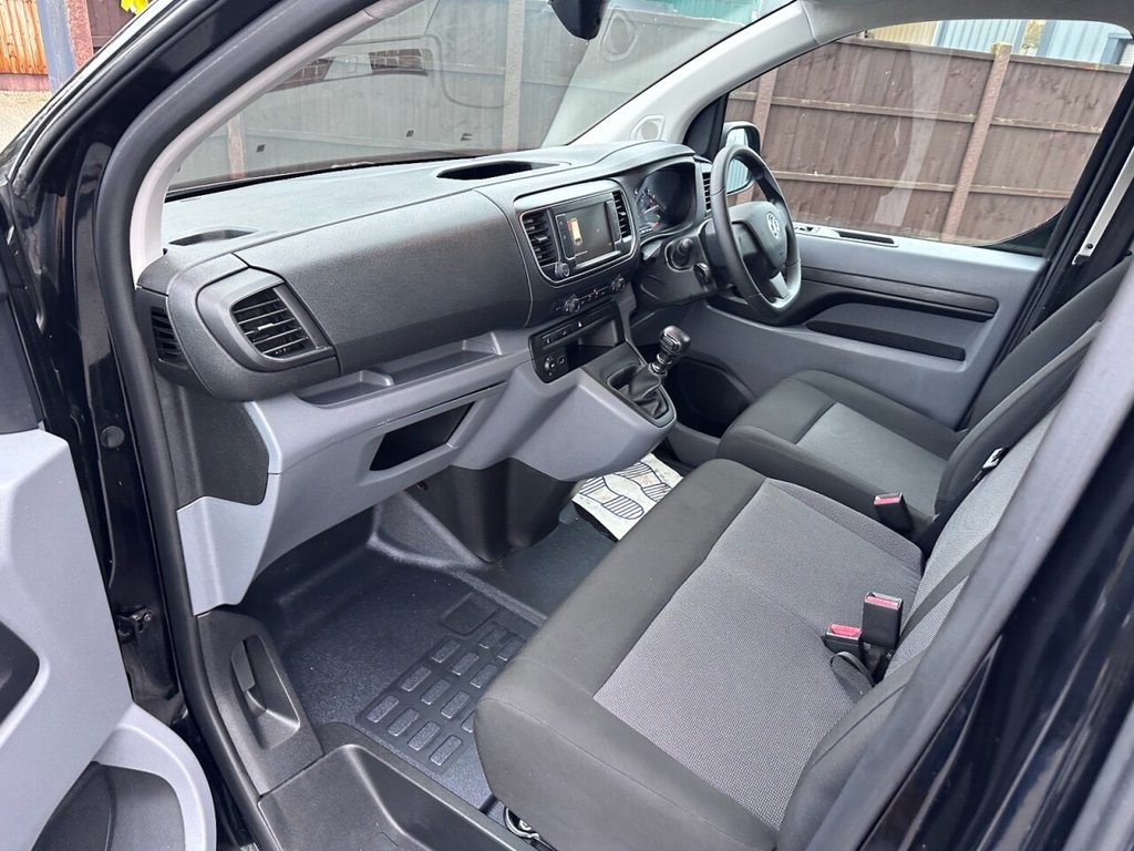 Used Vauxhall Vivaro 2022 for sale - 77302702: Photo 13