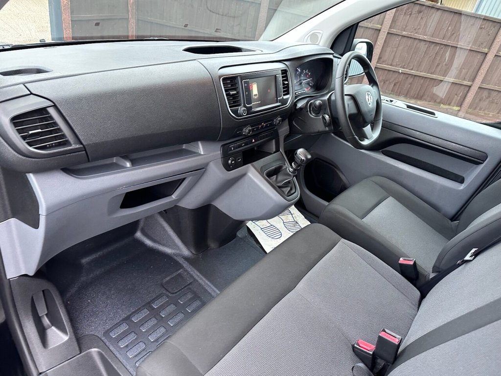 Used Vauxhall Vivaro 2022 for sale - 77302702: Photo 15