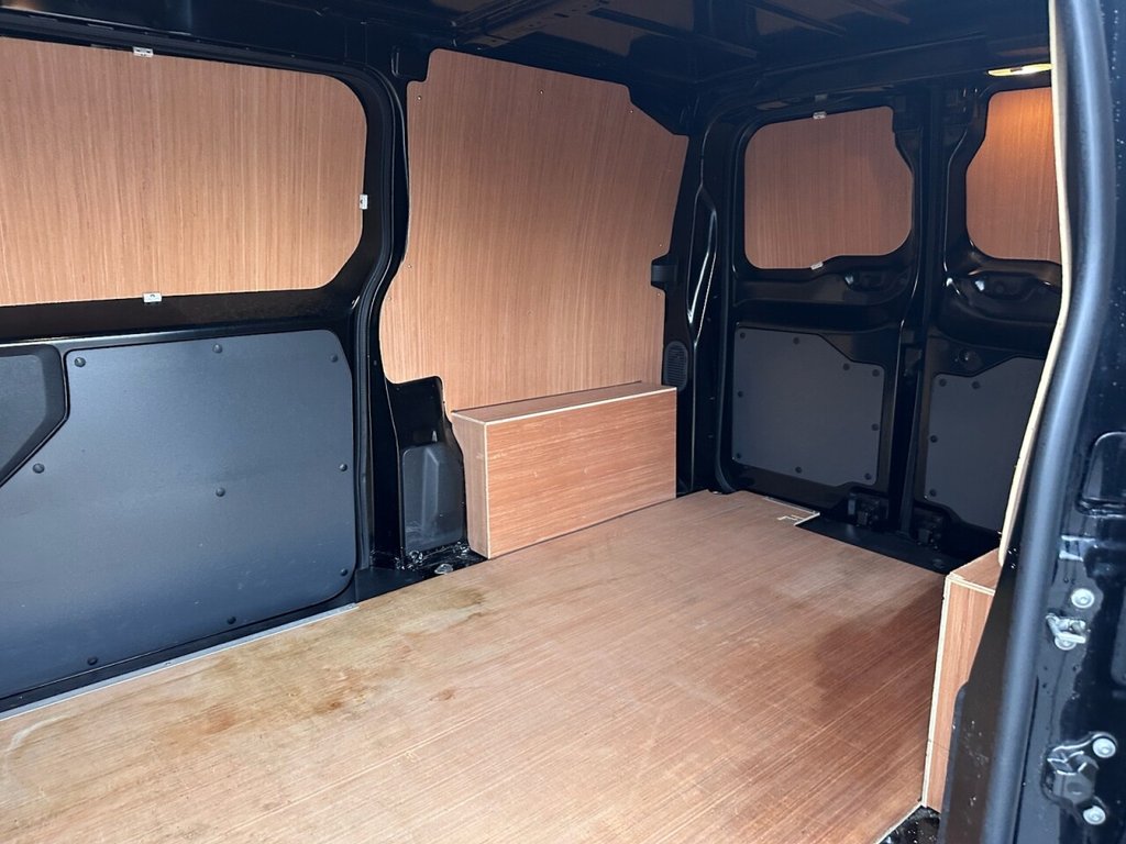 Used Vauxhall Vivaro 2022 for sale - 77302702: Photo 18