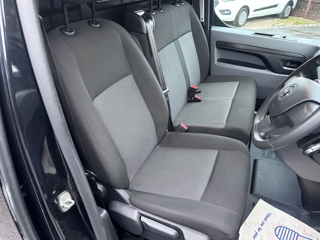 Used Vauxhall Vivaro 2022 for sale - 77302702: Photo 24