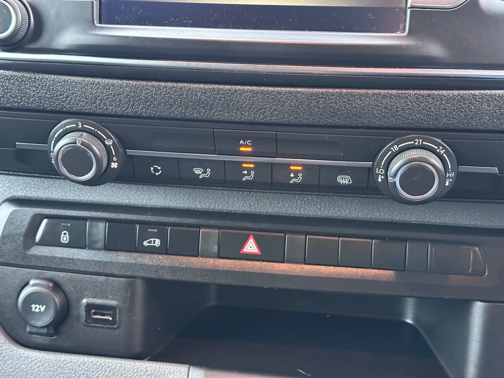 Used Vauxhall Vivaro 2022 for sale - 77302702: Photo 28