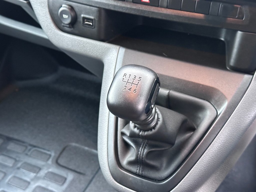 Used Vauxhall Vivaro 2022 for sale - 77302702: Photo 29