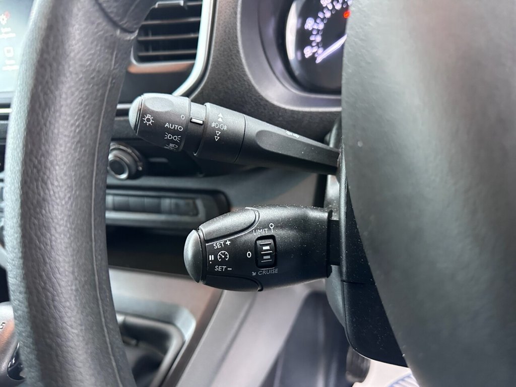 Used Vauxhall Vivaro 2022 for sale - 77302702: Photo 30