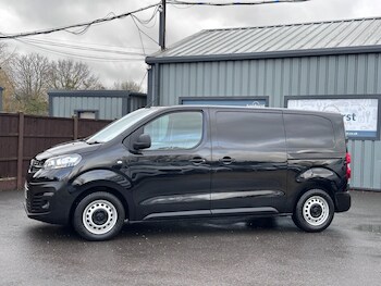 Used Vauxhall Vivaro 2022 for sale - 77302702: Photo