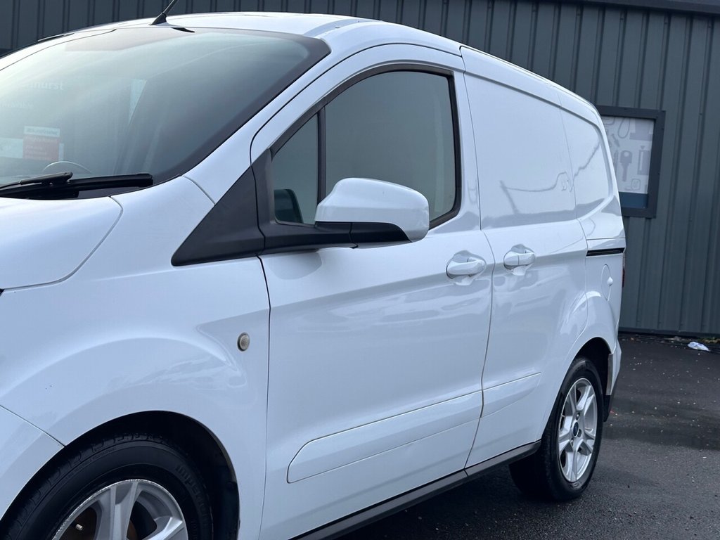 Used Ford Transit Courier 2019 for sale - 77210309: Photo 11