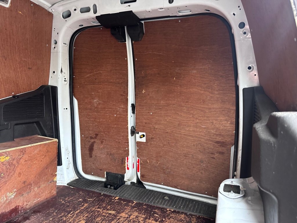 Used Ford Transit Courier 2019 for sale - 77210309: Photo 20