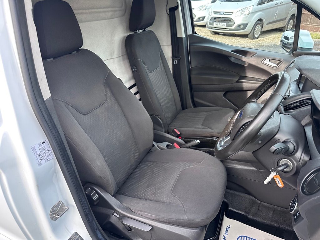 Used Ford Transit Courier 2019 for sale - 77210309: Photo 27