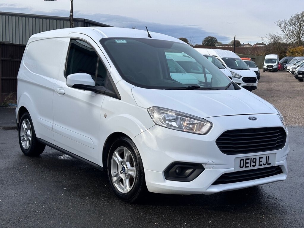 Used Ford Transit Courier 2019 for sale - 77210309: Photo 4