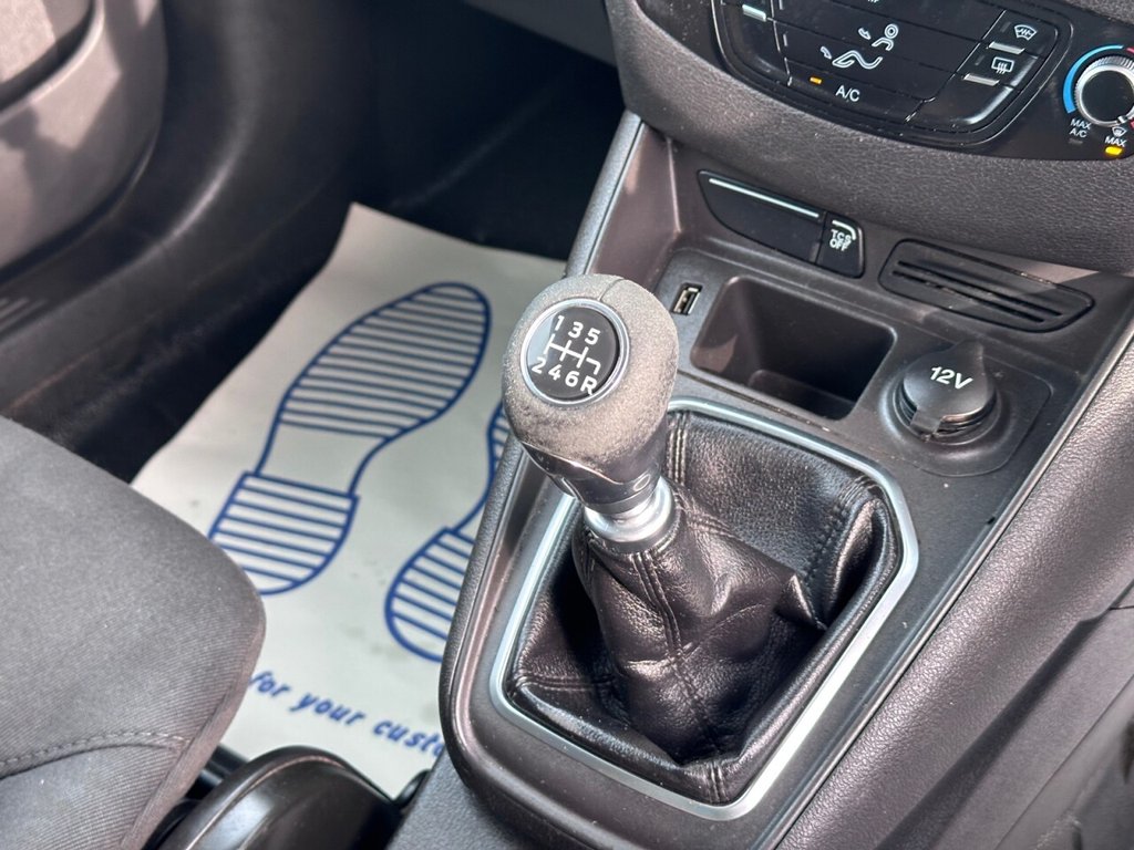 Used Ford Transit Courier 2019 for sale - 77210309: Photo 41