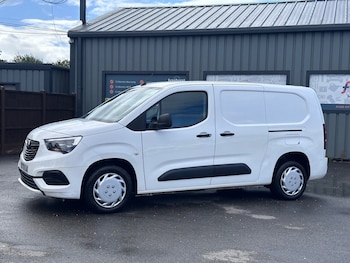 Used Vauxhall Combo 2020 for sale - 75642060: Photo