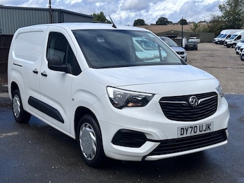 Used Vauxhall Combo 2020 for sale - 75642060: Photo