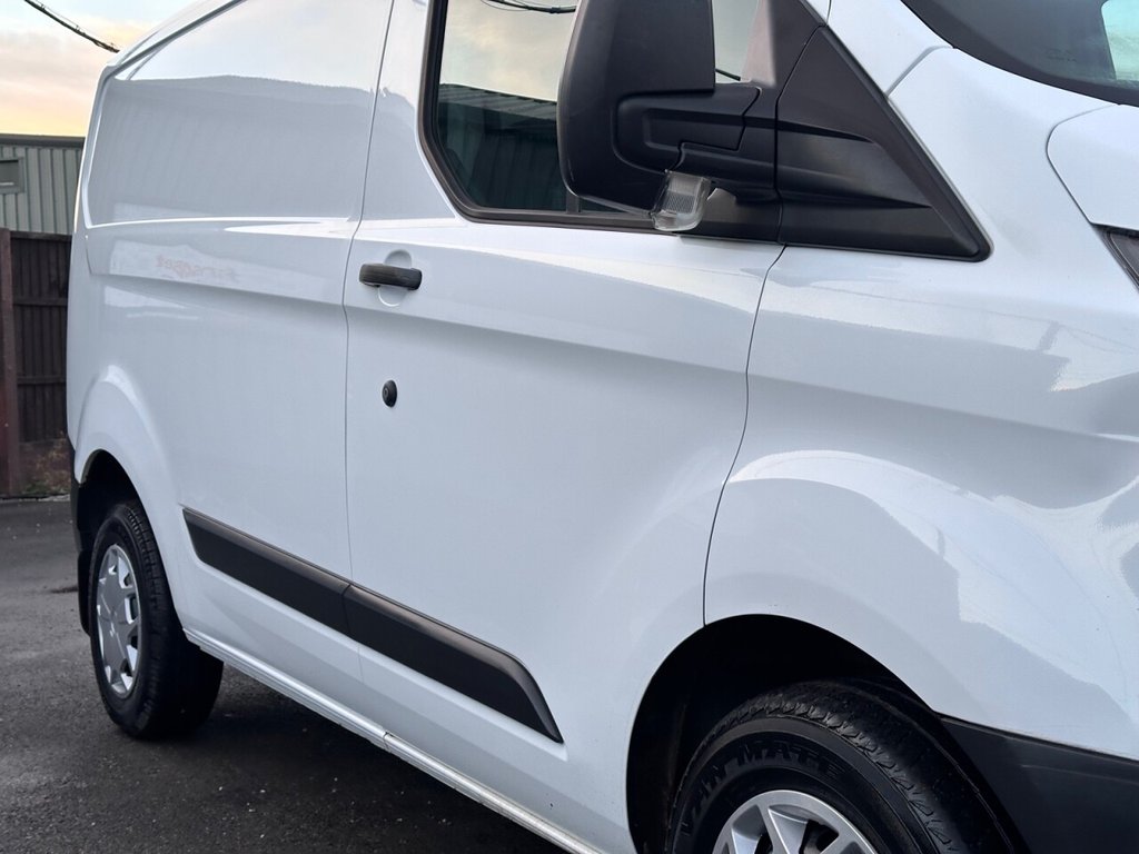 Used Ford Transit Custom 2017 for sale - 76711581: Photo 13