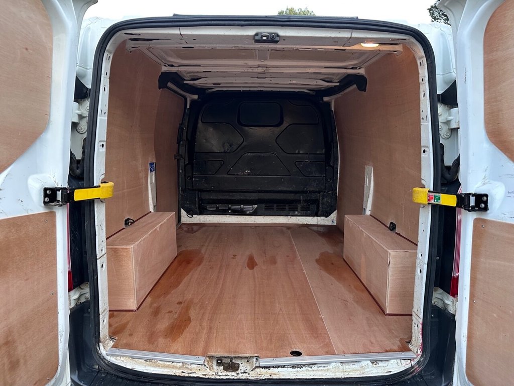 Used Ford Transit Custom 2017 for sale - 76711581: Photo 17