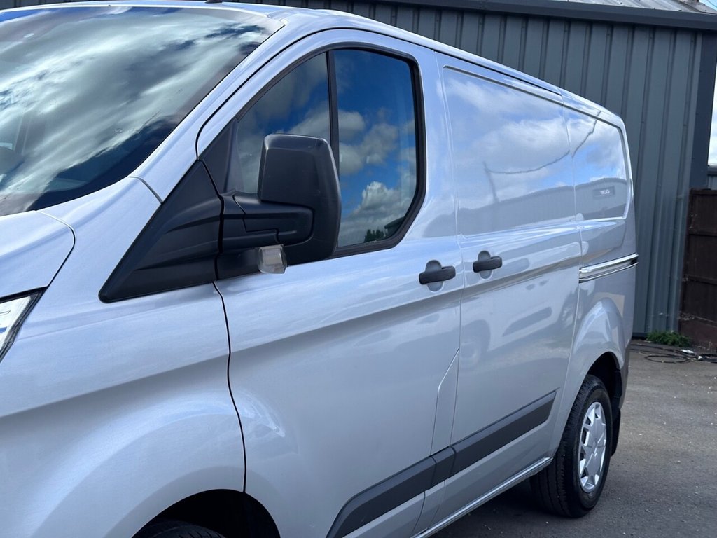 Used Ford Transit Custom 2017 for sale - 75973622: Photo 11