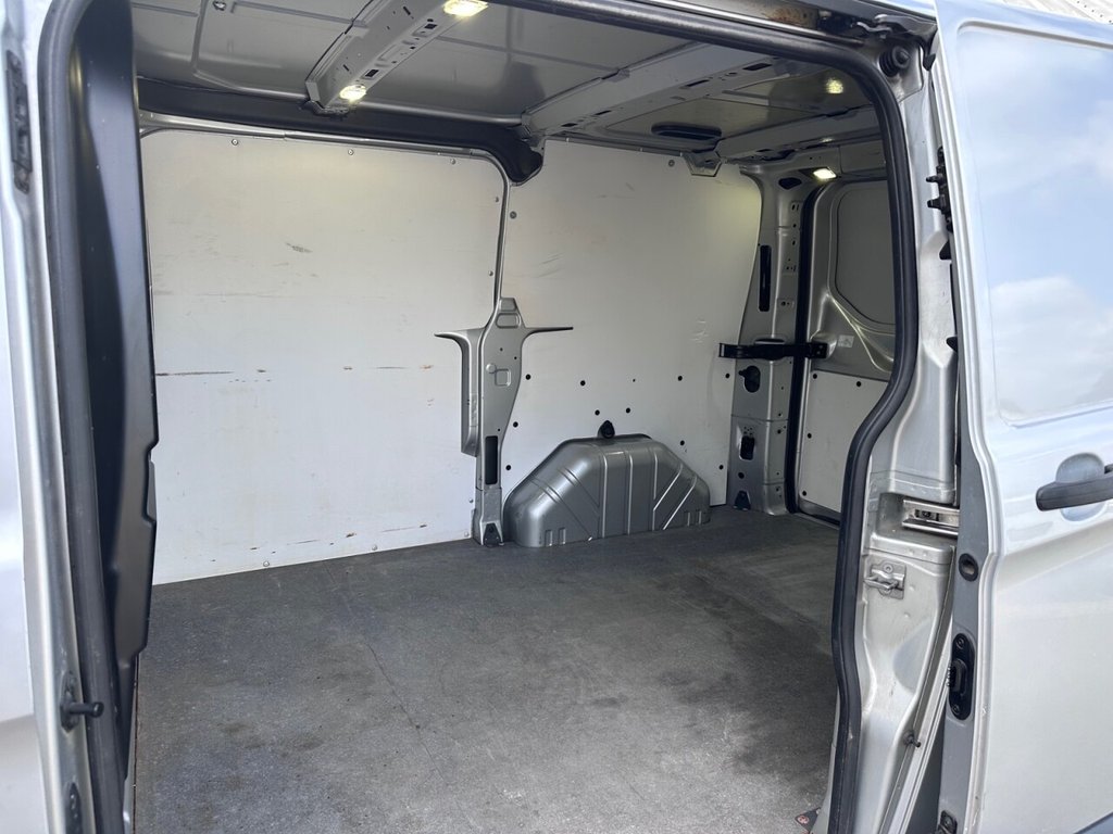 Used Ford Transit Custom 2017 for sale - 75973622: Photo 19