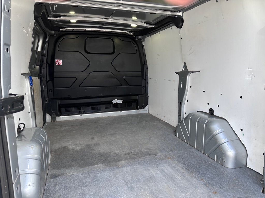 Used Ford Transit Custom 2017 for sale - 75973622: Photo 25
