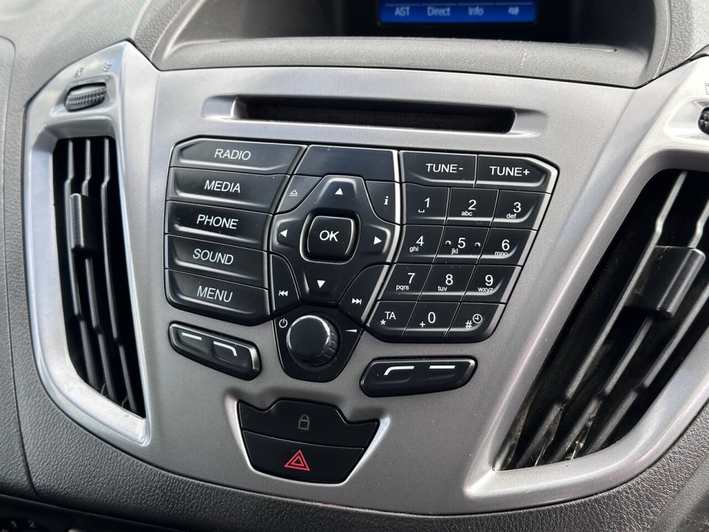 Used Ford Transit Custom 2017 for sale - 75973622: Photo 31