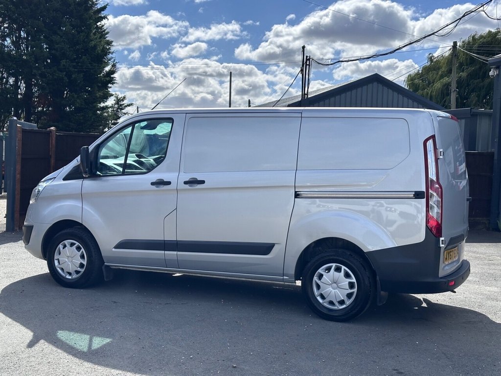 Used Ford Transit Custom 2017 for sale - 75973622: Photo 9