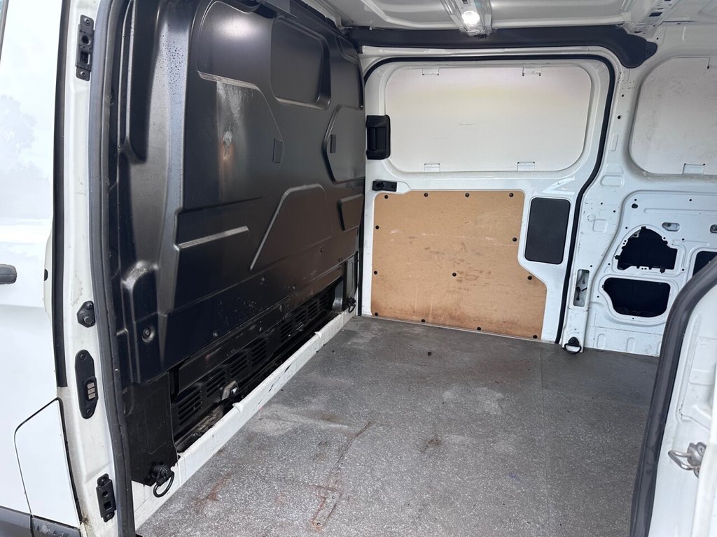 Used Ford Transit Custom 2018 for sale - 76623284: Photo 15