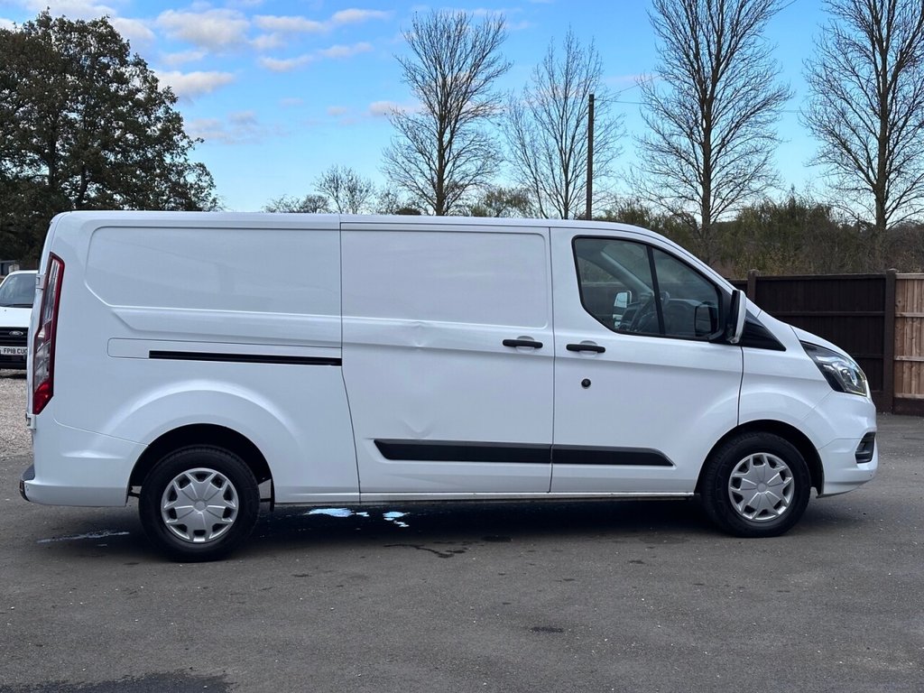 Used Ford Transit Custom 2018 for sale - 76623284: Photo 4
