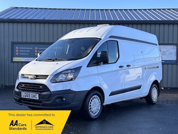 Used Ford Transit Custom 2015 for sale - 76784215: Photo