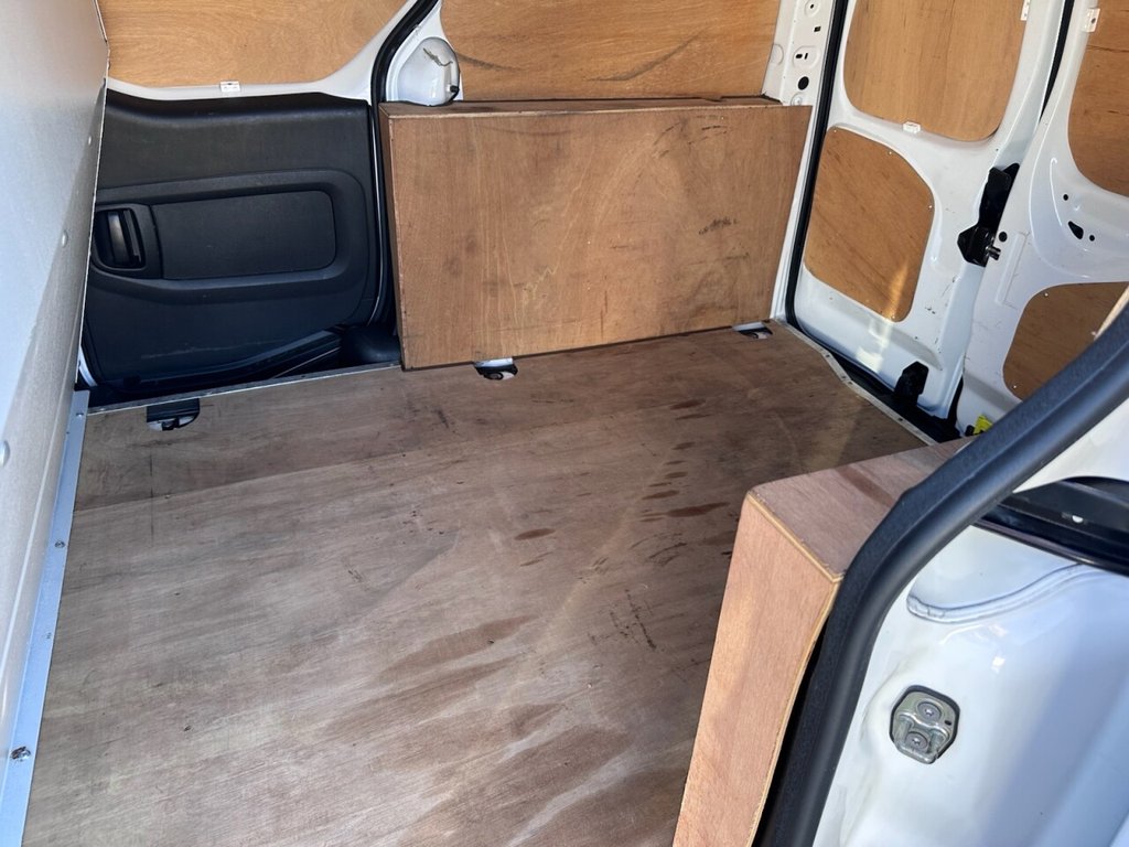 Used Peugeot Partner 2018 for sale - 77941707: Photo 19