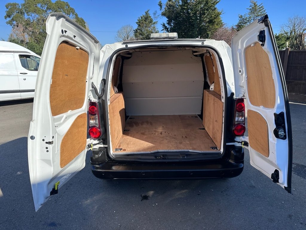 Used Peugeot Partner 2018 for sale - 77941707: Photo 23