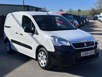 Used Peugeot Partner 2018 for sale - 77941707: Photo