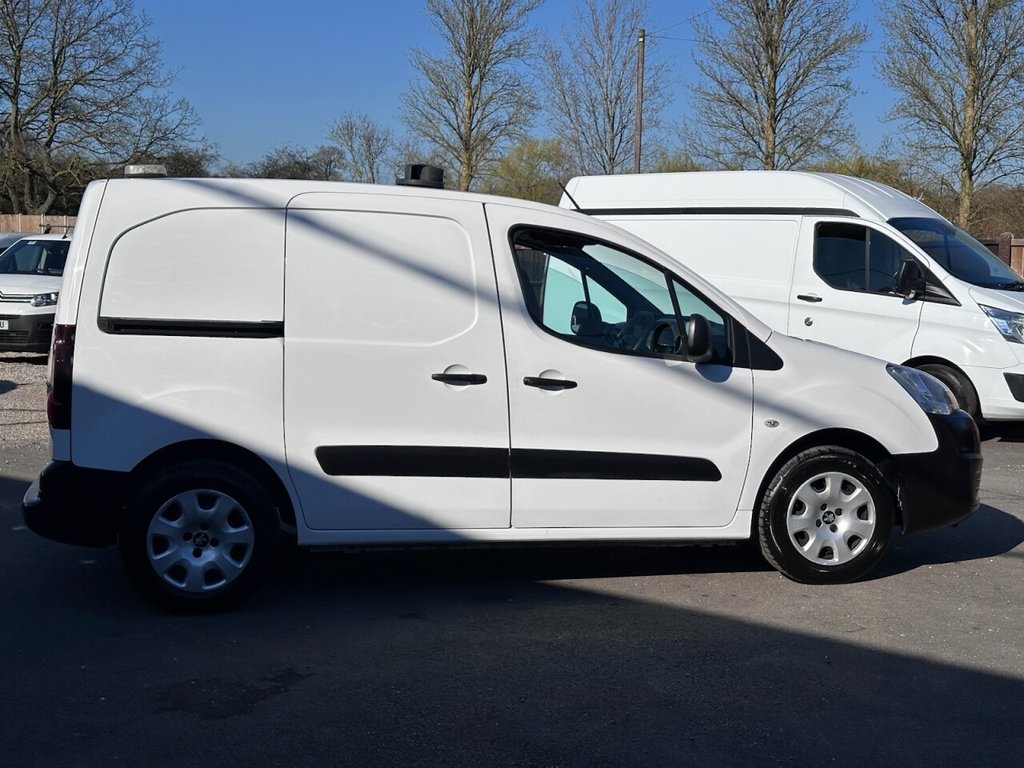 Used Peugeot Partner 2018 for sale - 77941707: Photo 5