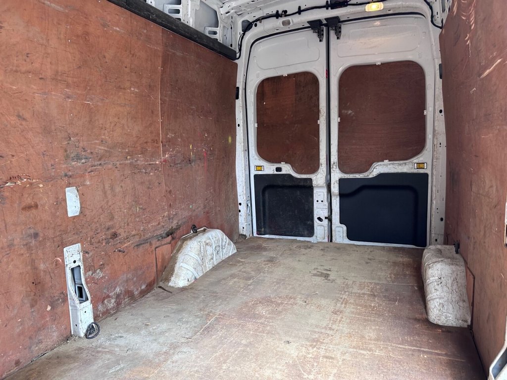 Vehicle 33