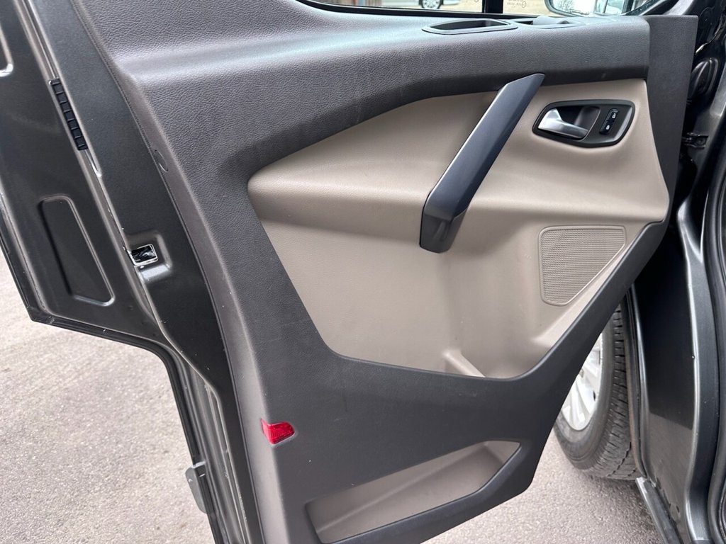 Used Ford Transit Custom 2018 for sale - 78082866: Photo 17