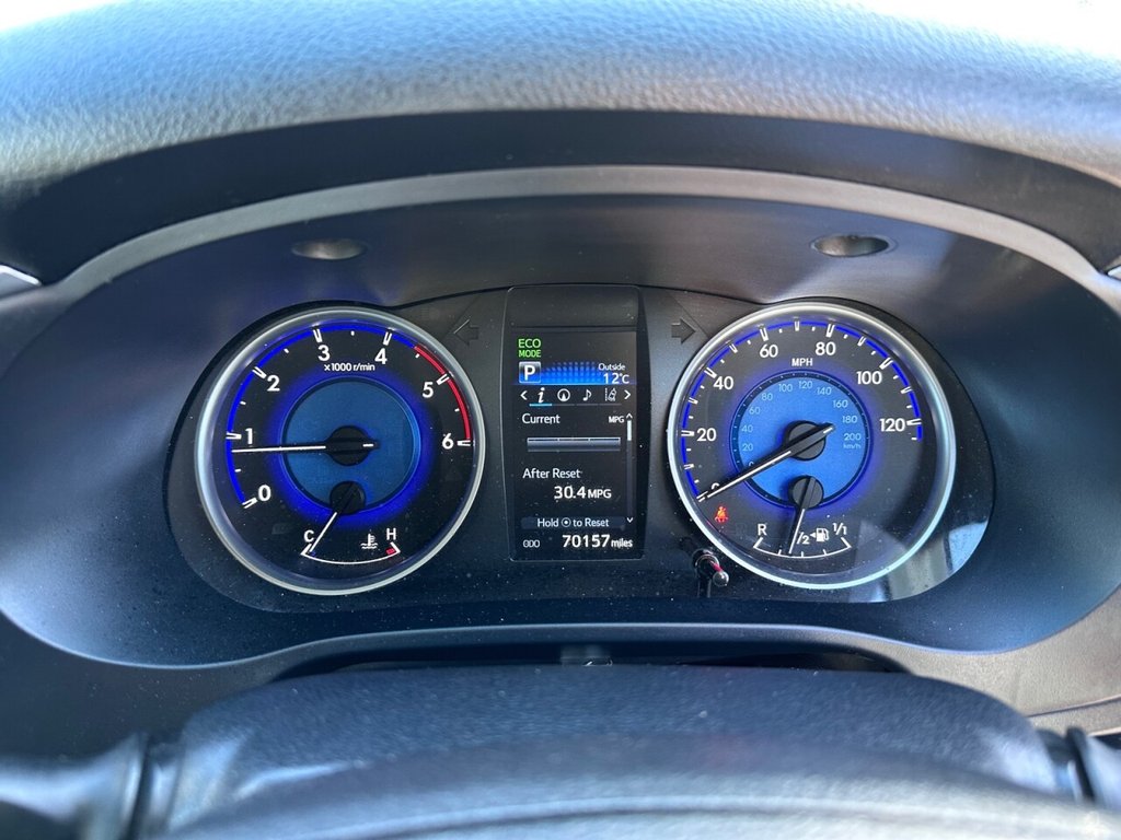 Used Toyota Hilux 2017 for sale - 77210305: Photo 32