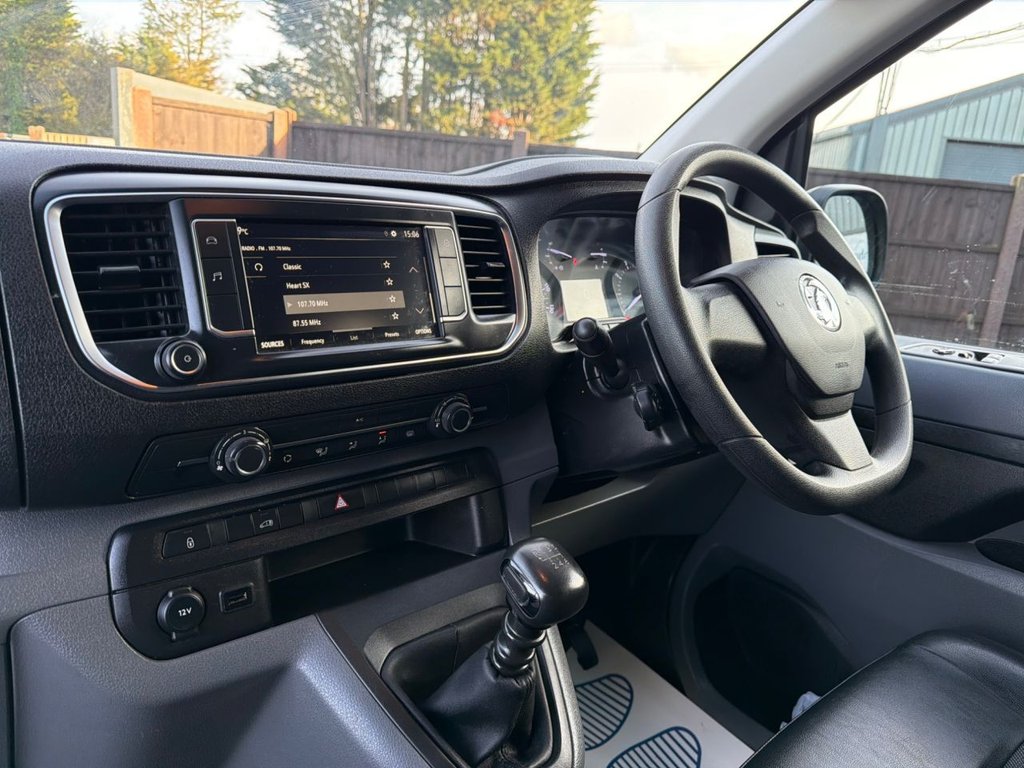 Used Vauxhall Vivaro 2022 for sale - 77369073: Photo 10