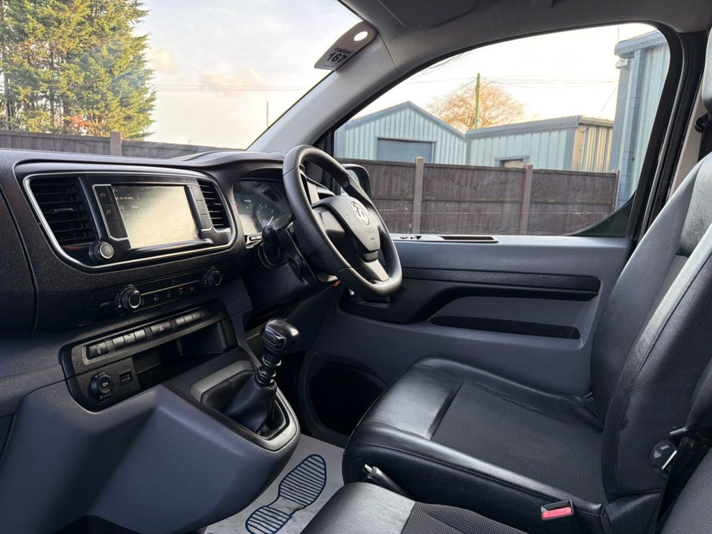 Used Vauxhall Vivaro 2022 for sale - 77369073: Photo 11