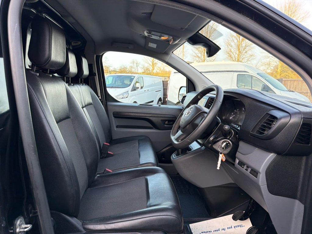 Used Vauxhall Vivaro 2022 for sale - 77369073: Photo 14