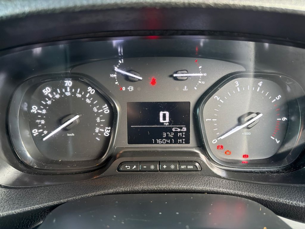 Used Vauxhall Vivaro 2022 for sale - 77369073: Photo 17