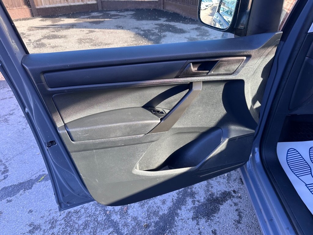 Used Volkswagen Caddy 2016 for sale - 77210312: Photo 16