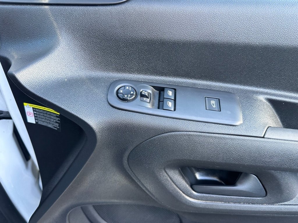 Used Citroen Berlingo 2021 for sale - 77384005: Photo 36