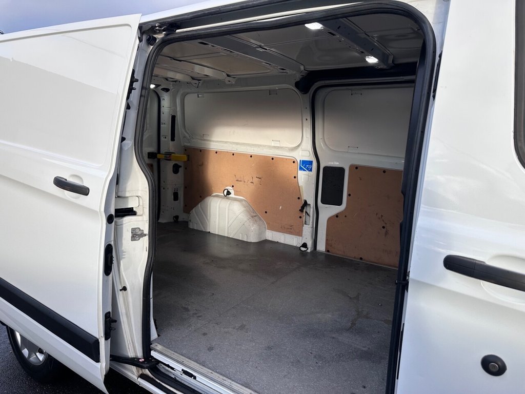 Used Ford Transit Custom 2018 for sale - 77210292: Photo 24