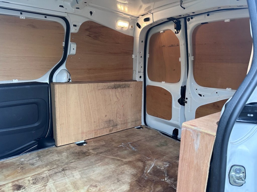 Used Peugeot Partner 2018 for sale - 77792056: Photo 12