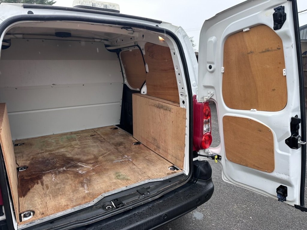 Used Peugeot Partner 2018 for sale - 77792056: Photo 17