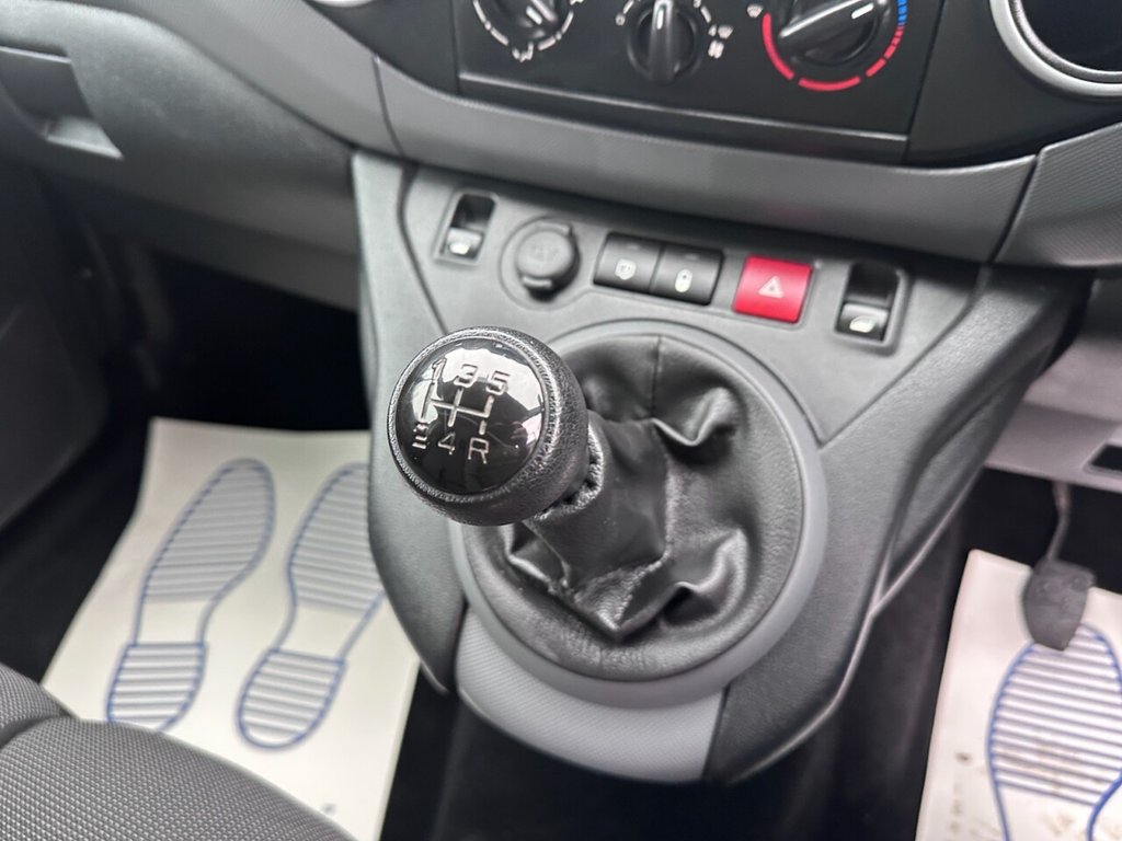 Used Peugeot Partner 2018 for sale - 77792056: Photo 25