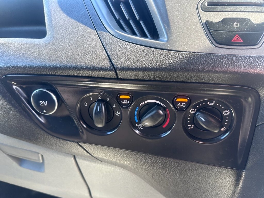 Used Ford Transit Custom 2017 for sale - 77755278: Photo 28