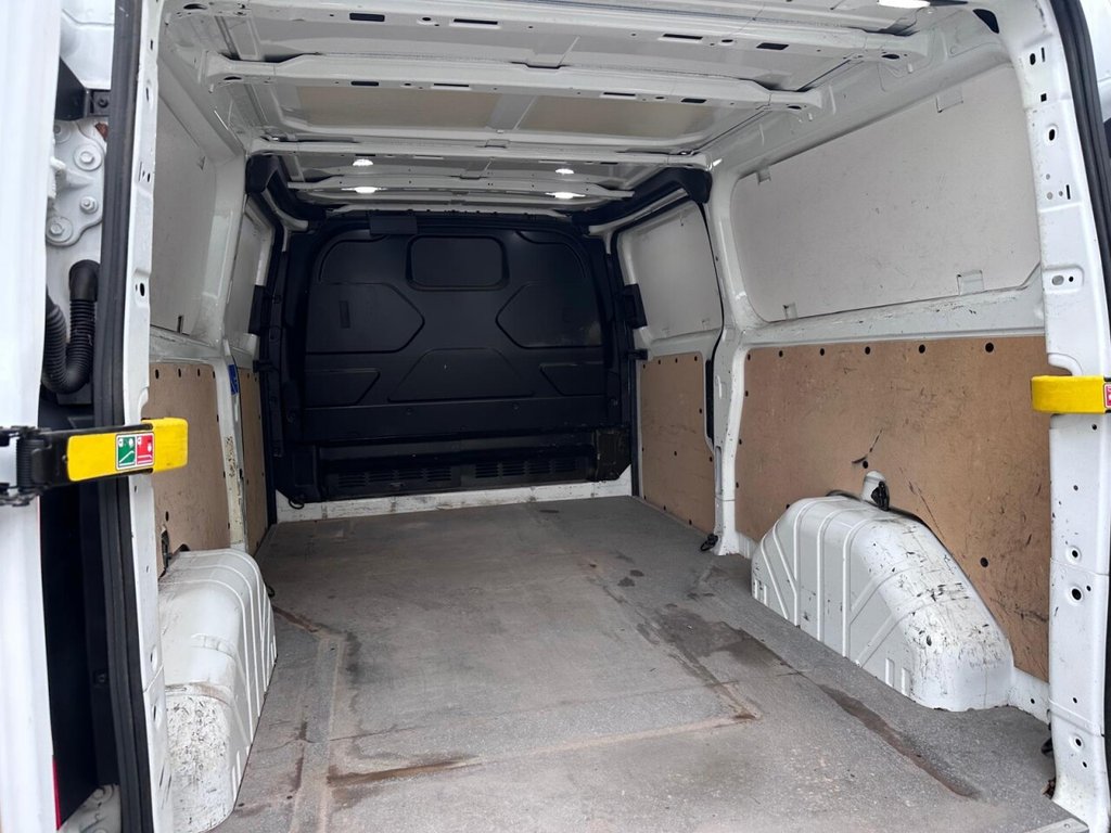 Used Ford Transit Custom 2020 for sale - 76417880: Photo 17
