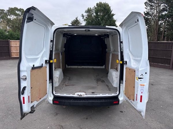 Used Ford Transit Custom 2018 for sale - 76309350: Photo 24