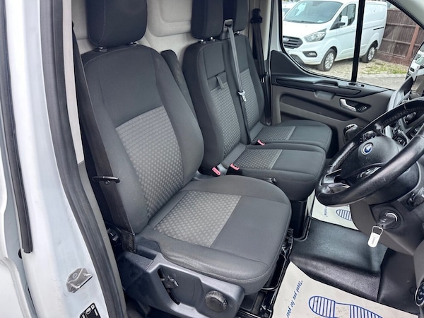 Used Ford Transit Custom 2018 for sale - 76309350: Photo 31